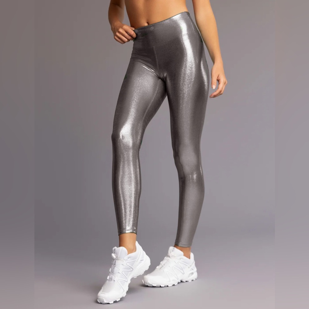 HEROINE SPORT SHINY MARVEL LEGGING [CHROME]